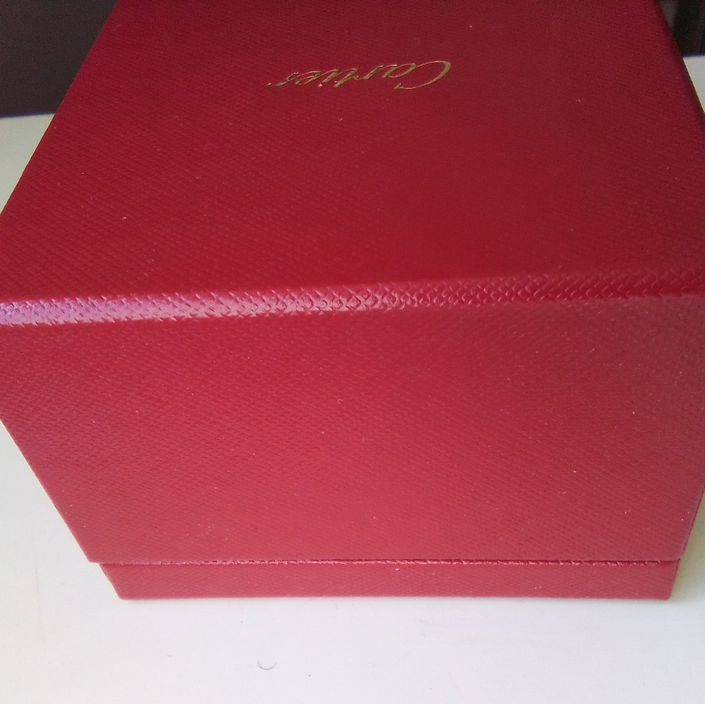 Authentic Cartier gift box (empty) - Picture 4 of 7